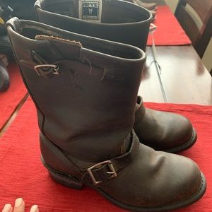 Women’s Frye boots